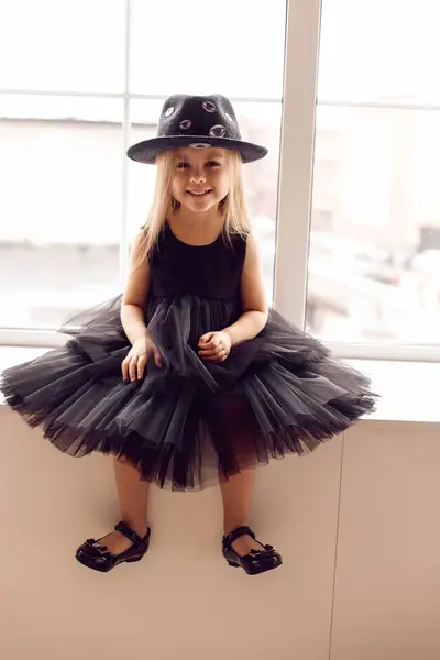Rochie neagra cu volane din tulle pentru fete - Cindy