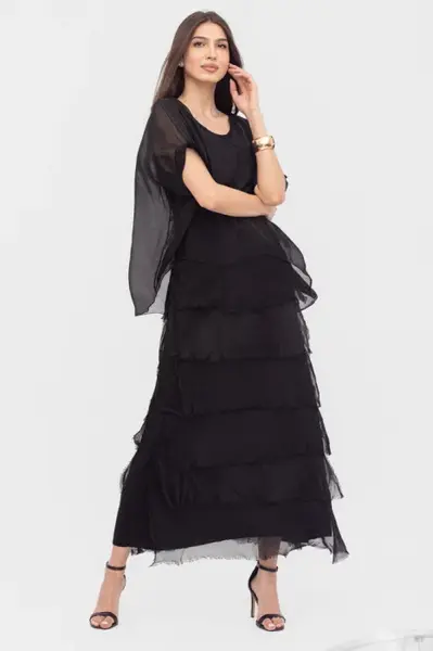 Rochie neagra din matase si vascoza cu volane franjurate suprapuse