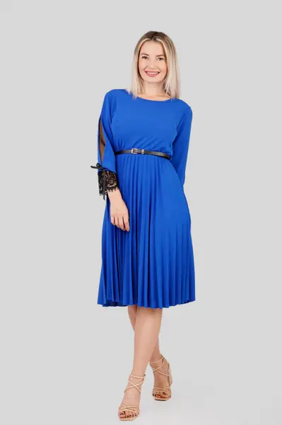 Rochie plisata albastru regal cu dantela si curea in talie