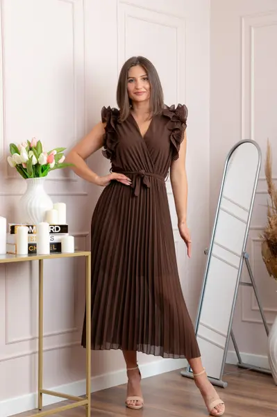 Rochie plisata maro cu volane si cordon in talie