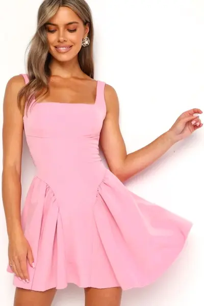 Rochie scurta babydoll MARA, cu spatele gol si funda, ROZ, Marime S/M/L