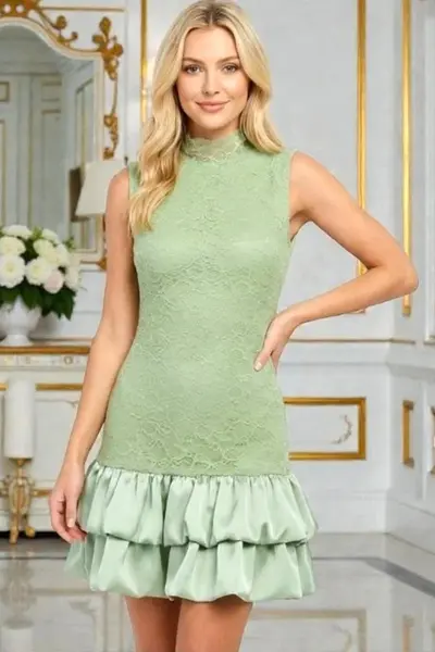 Rochie scurta, satinata IVORIA, cu dantela si guler inalt, VERNIL, Marime S/M