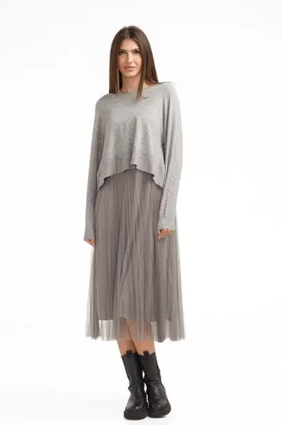 Rochie suprapusa din tulle cu puloveras despicat la spate, gri