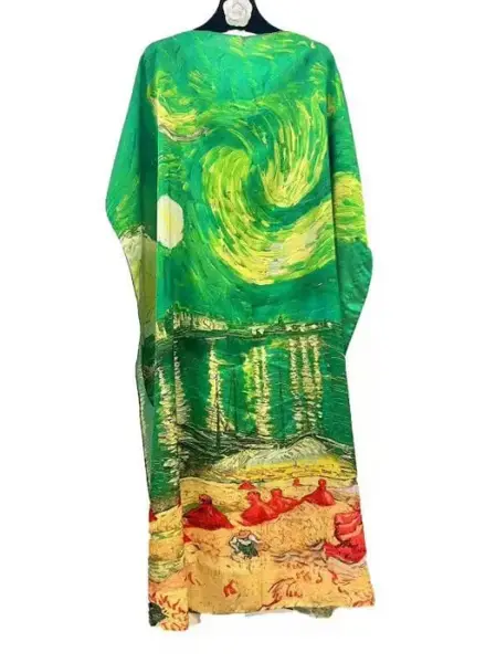 Rochie verde de plaja lunga tip poncho din matase cu reproducere dupa Noapte Instelata deasupra Rhonului de Claude Monet