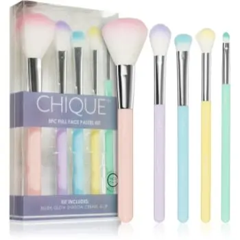 Royal and Langnickel Chique Pastel set perii machiaj pentru look perfect