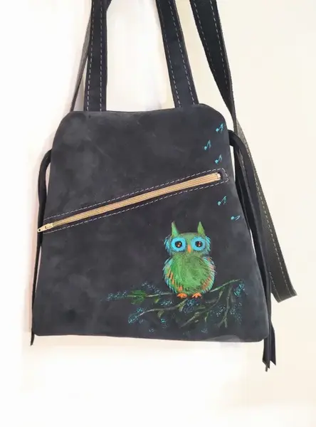 Rucsac bleumarin din piele naturala cu bufnita pictata