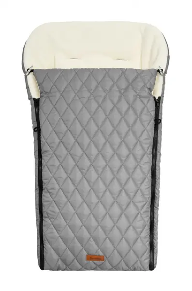 Sac de iarna Sensillo Polar Grey pentru caruciorsanie,cu fermoar,material impermeabil matlasat,orificii pentru centuri de siguranta