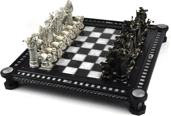 Şah The Noble Collection - Harry Potter Final Challenge Collector Chess Set