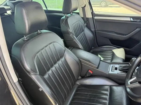 Scaune bancheta piele cu incalzire Skoda Superb 3 (2015-2019)