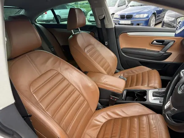 Scaune bancheta piele maro Volkswagen Passat CC (2008-2012)