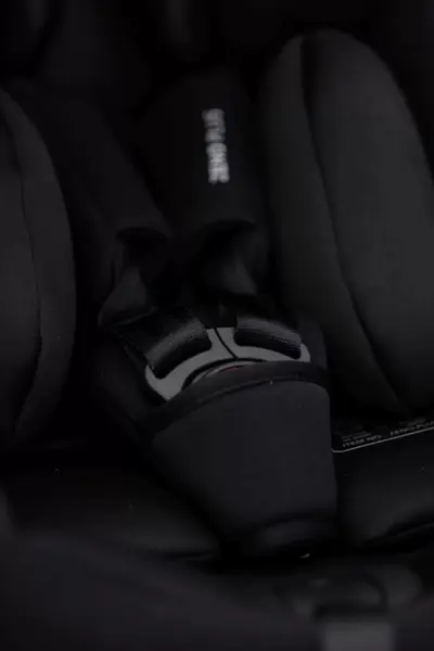Scoica auto Zeno i-size Hamilton black