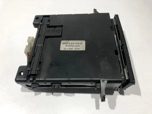 Scrumiera bord 6976376 BMW Seria 5 LCI (2007-2010)[e60]