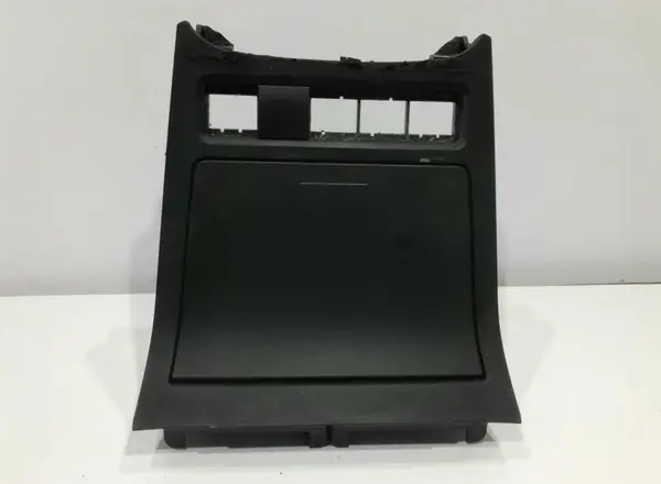 Scrumiera cu bricheta 5k0857961 Volkswagen Golf 6 (2008-2013)