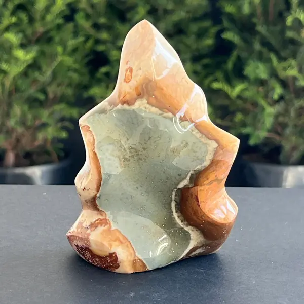 Sculptura jasp policrom forma flacara | Model 7