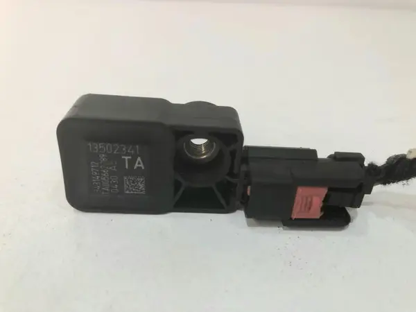 Senzor impact 13502341 Opel Insignia A (2008-2013)