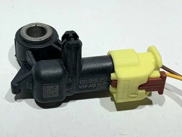Senzor impact 1S0959351 Volkswagen Caddy 3 facelift (2010-2015)