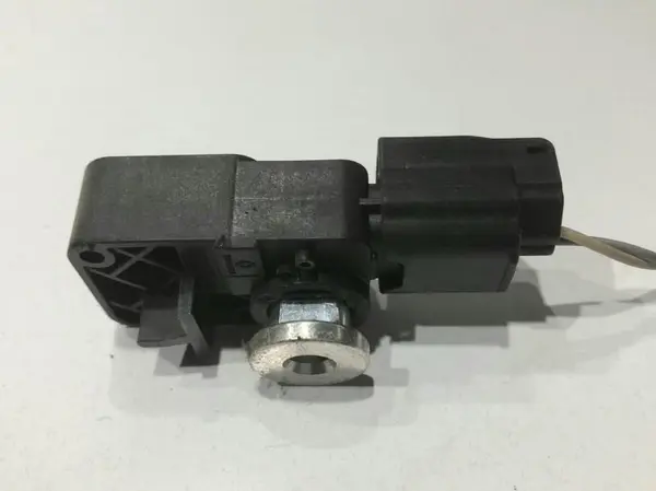 Senzor impact 8200385078 Renault Fluence (2009-2012)