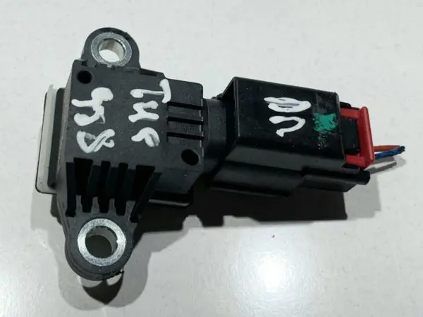 Senzor impact 95920-B1050 Hyundai Tucson 3 (2015-2018)