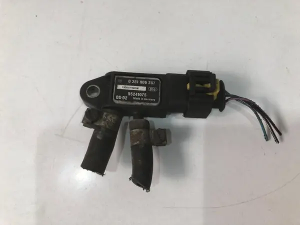 Senzor presiune 55241075 Fiat 500 C (2009->)