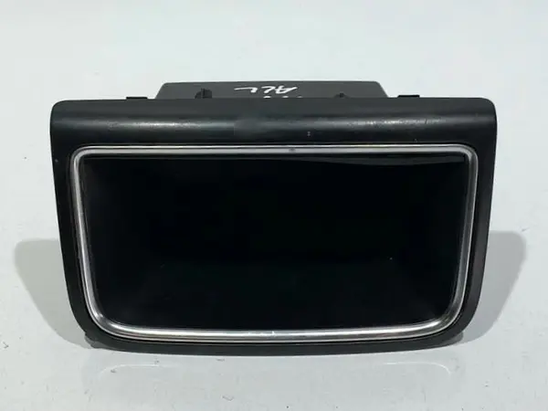 Sertar / spatiu depozitare spate 8K0863300B Audi A4 facelift (2011-2015) [B8.5]