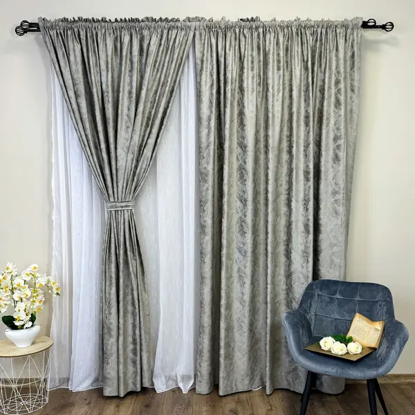 Set 2 Draperii Catifea MYKONOS cu valuri rafinate aurii, Grej - YNS33-23, 140cm latime x 260cm inaltime, cu tiv lat pt bara