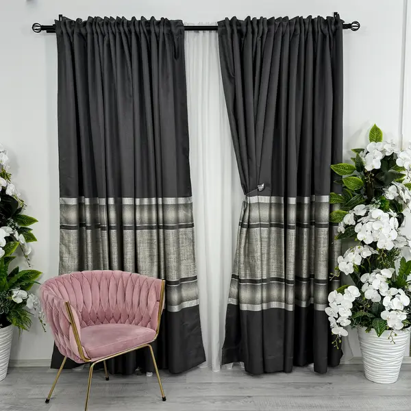 Set 2 Draperii Lines, Satinata, Texturata, Antracit cu Argintiu, 140cm latime x 260cm inaltime, cu tiv lat pt bara
