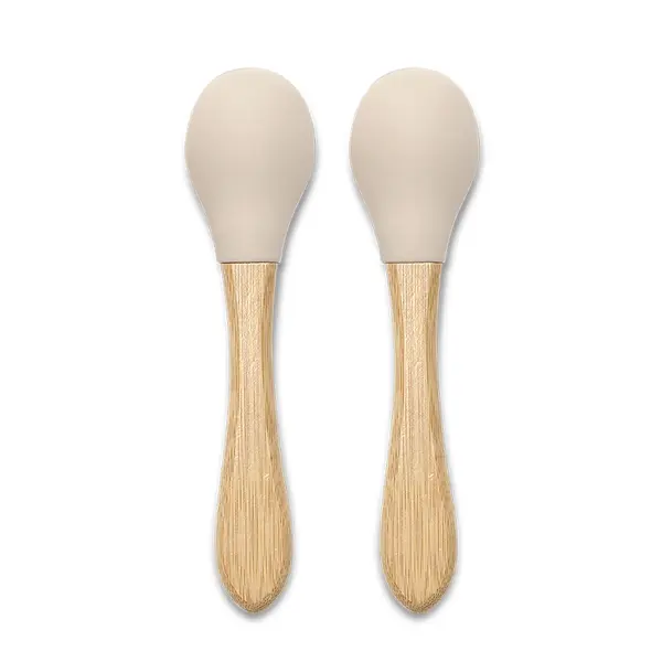 Set 2 lingurite din silicon si bambus Lorelli Beige forma ergonomica