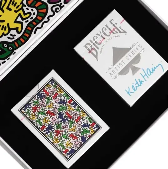 Set 2 pachete carti de joc - Bicycle Artist Series: Keith Haring | Bicycle