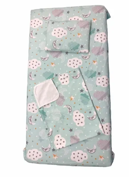 Set 3 piese paturica cu cearsaf si pernuta 120x60 cm Nori cu luna vernil