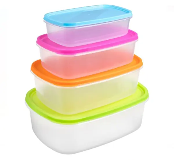 Set 4 caserole cu capac pentru alimente, plastic,diverse marimi