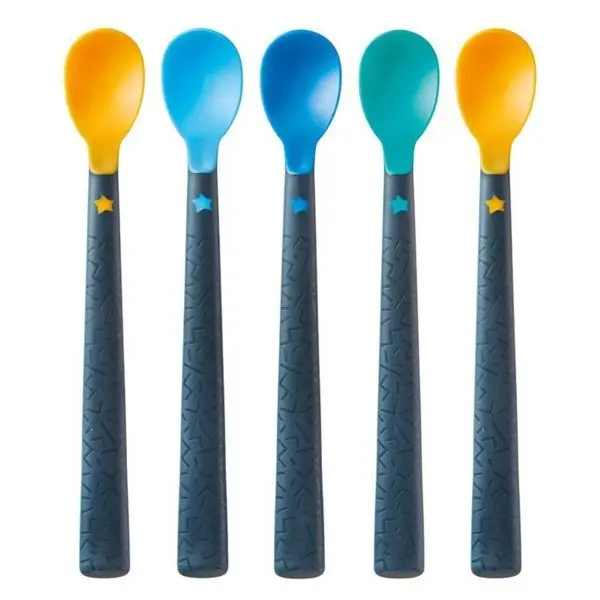 Set 5 linguri din silicon cu strat antibacterian Tommee Tippee 4 luni +