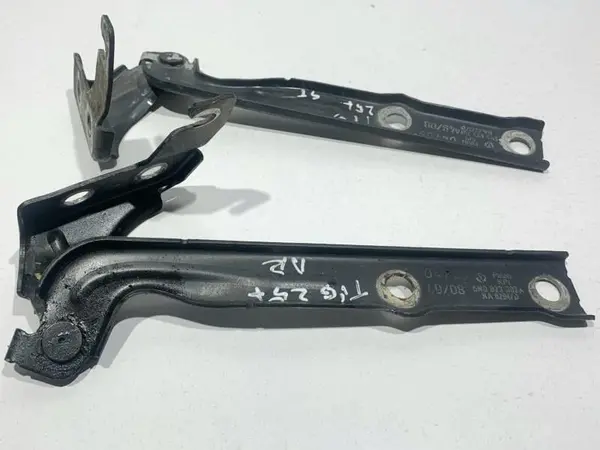 Set balamale capota fata culoare gri - ld7r 5N0823302A Volkswagen Tiguan (2007-2011)