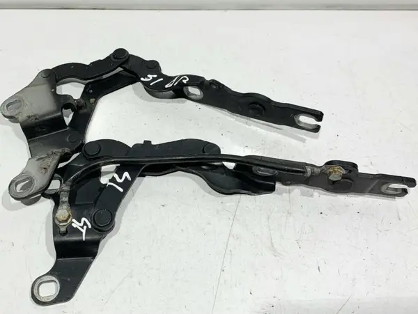 Set balamale capota fata culoare negru - schwarz ii (668) BMW Seria 1 LCI (2008-2011) (E81,E87)