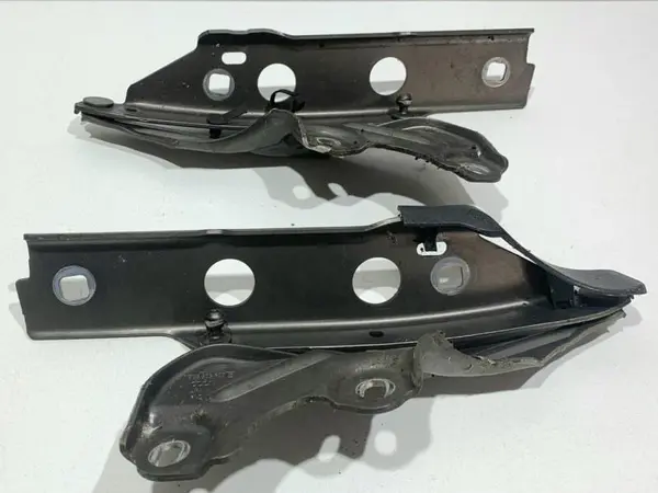Set balamale capota fata (st si dr) culoare argintiu - lx7w 4G8823301E Audi A7 (2010-2018) [4g]