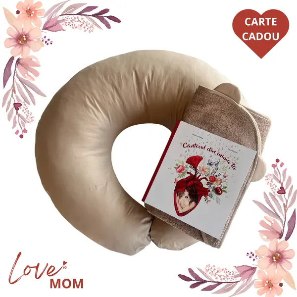 Set Cadou pentru Gravide LOVE MOM TWINDECO perna alaptare Bej + prosop BebeHug BONUS CARTE CADOU