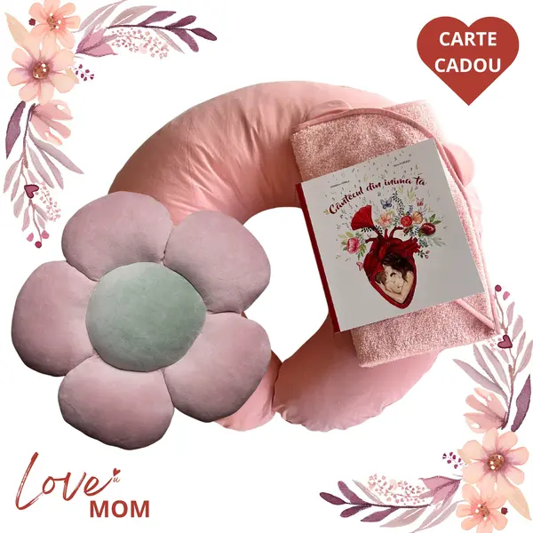 Set Cadou pentru Gravide LOVE MOM TWINDECO perna alaptare Roz + prosop BebeHug + Pernă Floare Catifea BONUS CARTE CADOU