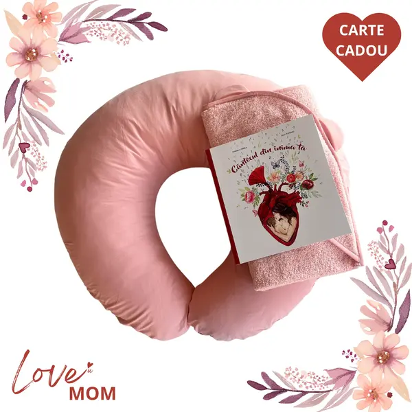 Set Cadou pentru Gravide LOVE MOM TWINDECO perna alaptare Roz + prosop BebeHug BONUS CARTE CADOU