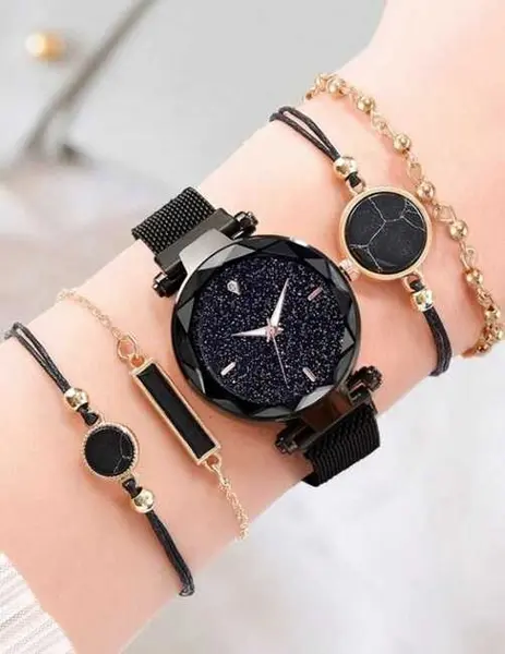 Set Ceas Femei Fashion Negru cu 4 Brățări