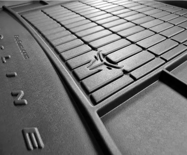 Set covorase cauciuc FROGUM LEXUS CT 12.10 - prezent 4 buc.