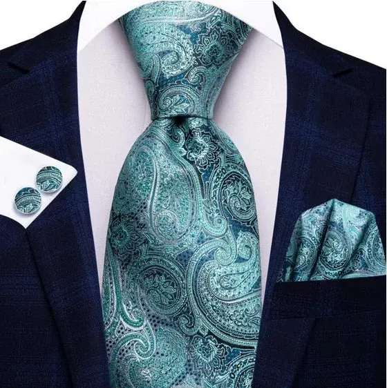 Set cravata verde + batista + butoni - matase - model 509