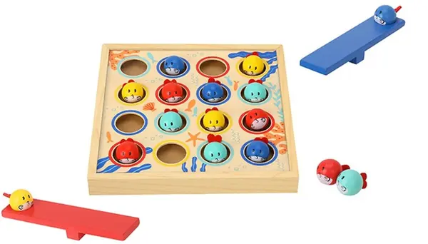 Set de joc din lemn Tooky Toy - Pestisori zburatori