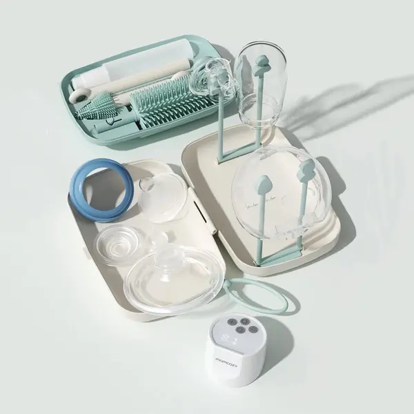 Set de perii pentru biberoane Momcozy 7 in 1 din silicon