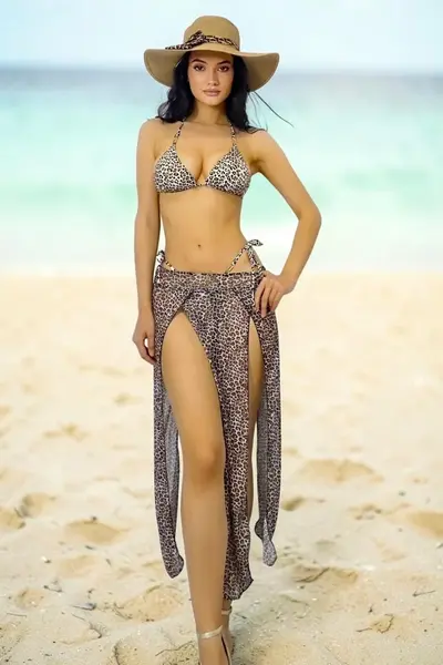 Set de plaja trei piese KIRABAY, pareo si costum de baie cu snur, Print Leopard