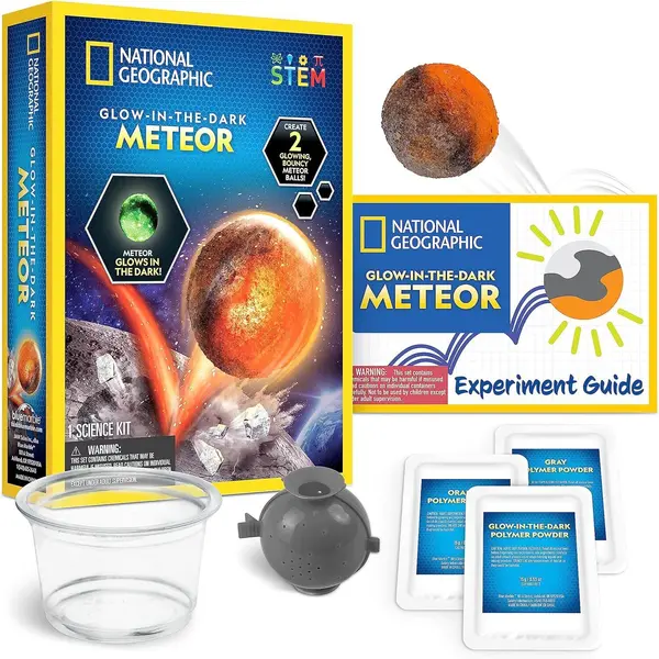Set educativ - National Geographic - Glow In The Dark - Meteor | National Geographic