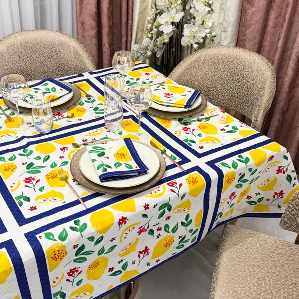 Set Fata de Masa din Bumbac Imprimat cu 6 Servetele – Eleganta si Calitate pentru Mese Perfecte, Alb, Lamai