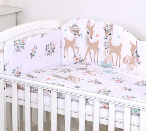 Set lenjerie din bumbac cu protectie laterala pentru pat bebelusi 120 x 60 cm Caprioara