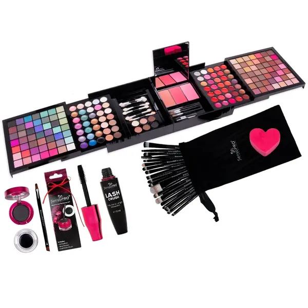 Set Machiaj Beauty Lovers + CADOURI