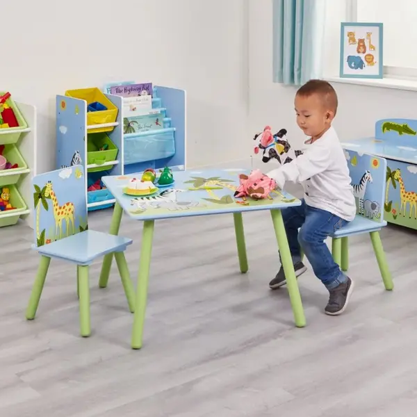 Set masuta si 2 scaunele cu spatar pentru copii Ginger Home Savanna din lemn, Margini rotunjite,potrivit pentru activitatiteme,gradinita,after school,greutate suportata 40kg