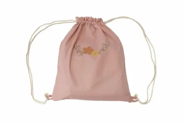 Set paturica, perna si rucsac Somnart cu broderie din in roz