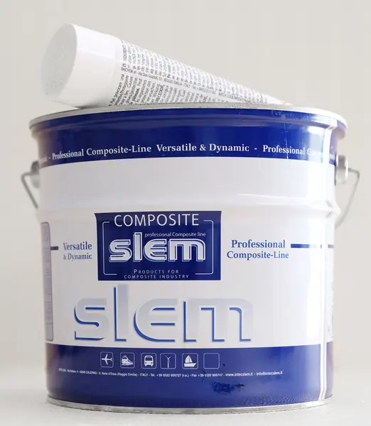 Set primer vinilinic SLEM cu intaritor 4L + 65ml
